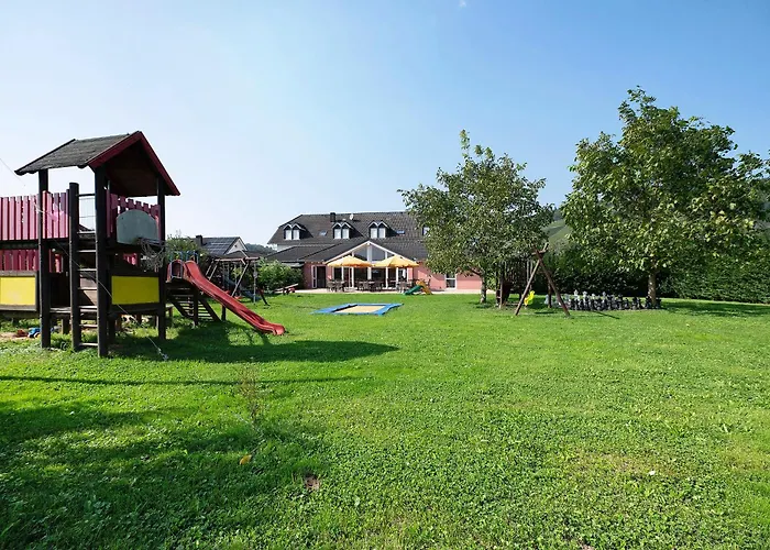 Mosel Familienurlaub Zickzack Thornich